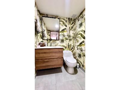 Apartamento en venta en El Poblado El Tesoro, Medellín · foto 10 de 20