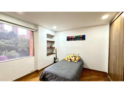 Apartamento en venta en El Poblado El Tesoro, Medellín · foto 16 de 20