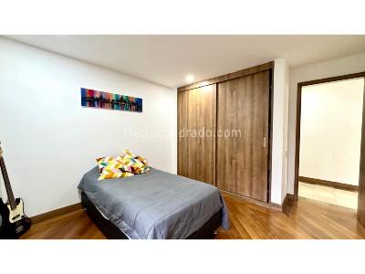 Apartamento en venta en El Poblado El Tesoro, Medellín · foto 17 de 20
