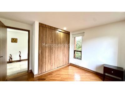 Apartamento en venta en El Poblado El Tesoro, Medellín · foto 20 de 20