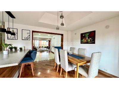 Apartamento en venta en El Poblado El Tesoro, Medellín · foto 9 de 20