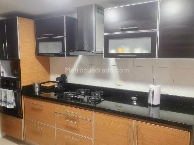 Apartamento de 3 alcobas en venta en Chico Norte Ii, Bogotá, 147 m² · foto 6 de 12