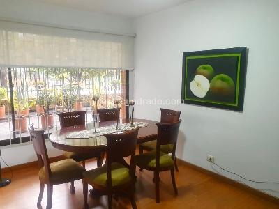 Apartamento de 3 alcobas en venta en Chico Norte Ii, Bogotá, 147 m² · foto 4 de 12
