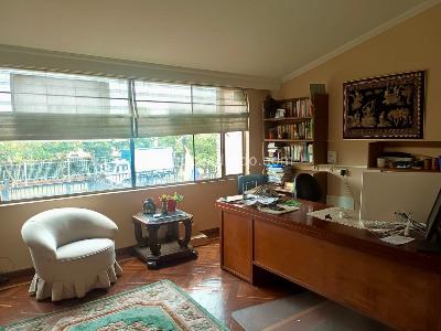 Casa de 5 alcobas en venta en La Alhambra Monaco, Bogotá, 380 m² · foto 5 de 13