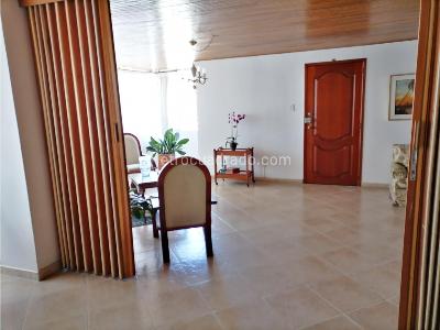 Apartamento de 3 alcobas en venta en Sotomayor, Bucaramanga, 214 m² · foto 6 de 20