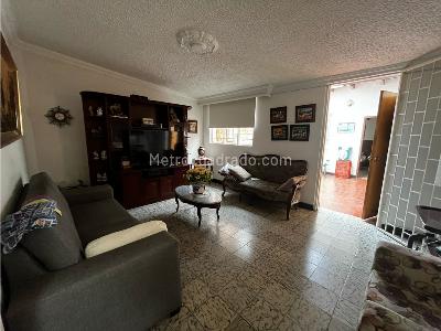 Casa de 4 alcobas en venta en Antiguo Campestre, Bucaramanga, 200 m² · foto 7 de 19