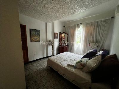 Casa de 4 alcobas en venta en Antiguo Campestre, Bucaramanga, 200 m² · foto 17 de 19