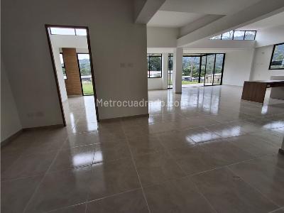 Casa de 3 alcobas en venta en Piedecuesta, Bucaramanga, 104 m² · foto 2 de 20