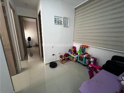 Apartamento de 3 alcobas en venta en Bellfort, Floridablanca, 74 m² · foto 13 de 20