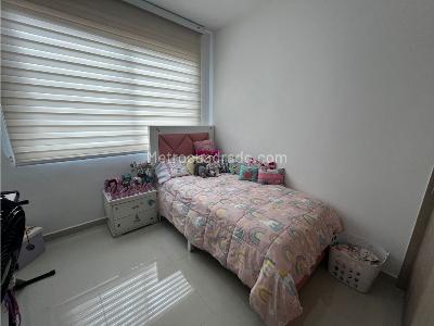 Apartamento de 3 alcobas en venta en Bellfort, Floridablanca, 74 m² · foto 15 de 20
