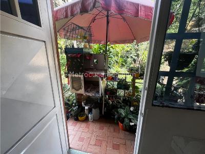 Apartamento de 2 alcobas en venta en Floridablanca, Floridablanca, 37 m² · foto 10 de 16