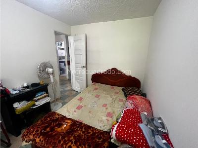 Apartamento de 2 alcobas en venta en Floridablanca, Floridablanca, 37 m² · foto 12 de 16