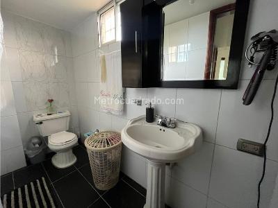 Casa de 4 alcobas en venta en La Salle, Bucaramanga, 240 m² · foto 12 de 20