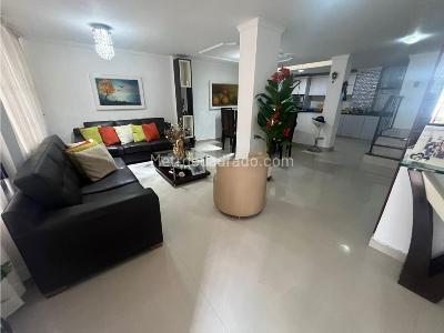 Casa de 4 alcobas en venta en La Salle, Bucaramanga, 240 m² · foto 3 de 20