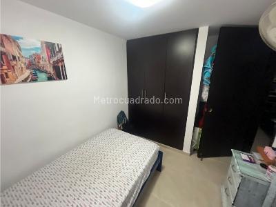Apartamento de 3 alcobas en venta en El Prado, Bucaramanga, 75 m² · foto 7 de 19