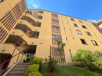 Apartamento en venta en El Bosque, Floridablanca · foto 3 de 20