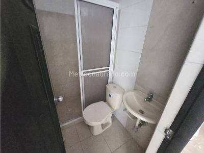 Apartamento de 5 alcobas en venta en Santa Ana, Floridablanca, 190 m² · foto 11 de 14