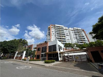 Apartamento de 3 alcobas en venta en Anillo Vial, Floridablanca, 90 m² · foto 2 de 20
