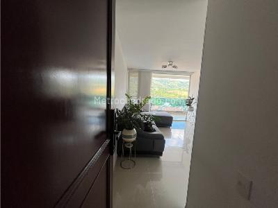 Apartamento de 3 alcobas en venta en Anillo Vial, Floridablanca, 90 m² · foto 4 de 20