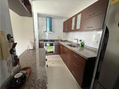 Apartamento de 3 alcobas en venta en Anillo Vial, Floridablanca, 90 m² · foto 6 de 20