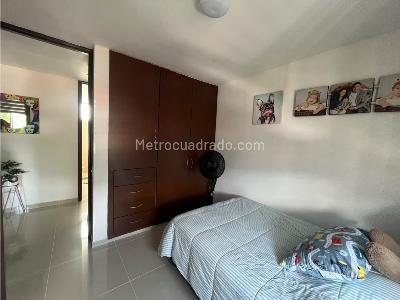 Apartamento de 3 alcobas en venta en Anillo Vial, Floridablanca, 90 m² · foto 15 de 20