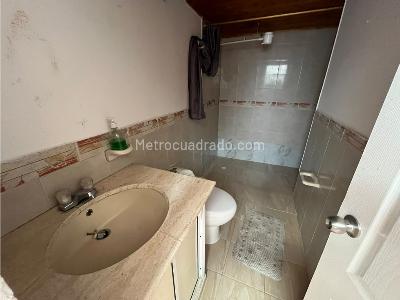 Casa de 4 alcobas en venta en Lagos 3, Floridablanca, 98 m² · foto 11 de 20