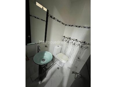 Apartamento de 4 alcobas en arriendo en Anillo Vial, Floridablanca, 200 m² · foto 16 de 20