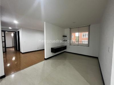 Apartamento de 4 alcobas en arriendo en Anillo Vial, Floridablanca, 200 m² · foto 9 de 20