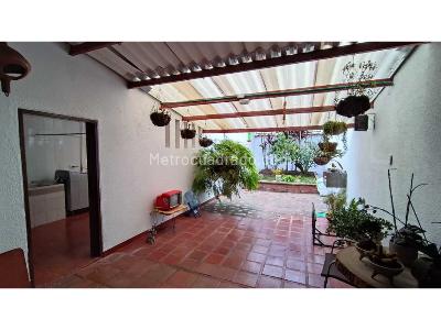 Casa de 5 alcobas en venta en Avenida Bolivar, Armenia, 315 m² · foto 11 de 20