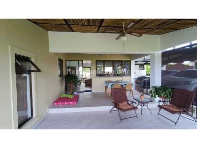 Casa de 3 alcobas en venta en Armenia, Armenia, 400 m² · foto 4 de 20