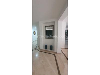 Apartamento en venta en Armenia, Armenia · foto 8 de 13