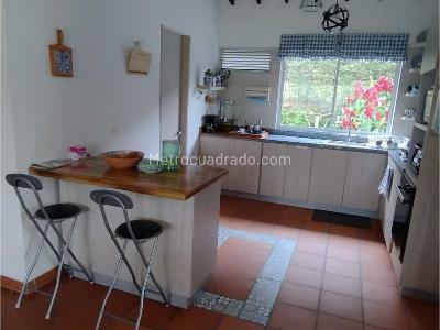 Casa de 3 alcobas en venta en Armenia, Armenia, 240 m² · foto 4 de 7