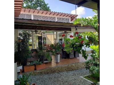 Casa de 3 alcobas en venta en Armenia, Armenia, 300 m² · foto 7 de 20