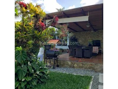 Casa de 3 alcobas en venta en Armenia, Armenia, 300 m² · foto 18 de 20