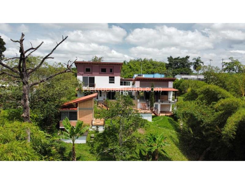 Casa – Armenia - Vista 2