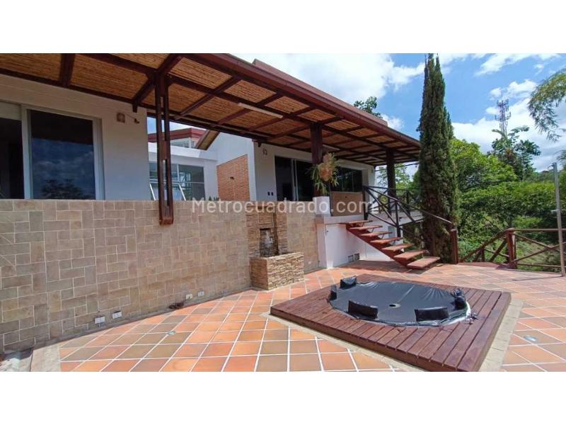 Casa – Armenia - Más