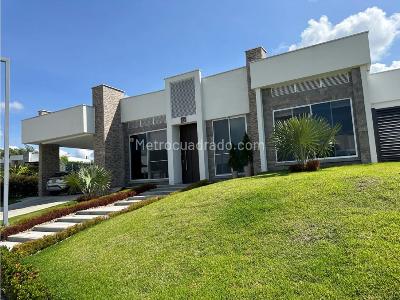 Casa de 3 alcobas en venta en El Caimo, Armenia, 899 m² · foto 6 de 20