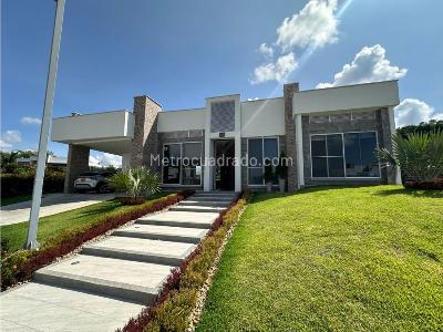 Casa de 3 alcobas en venta en El Caimo, Armenia, 899 m² · foto 7 de 20