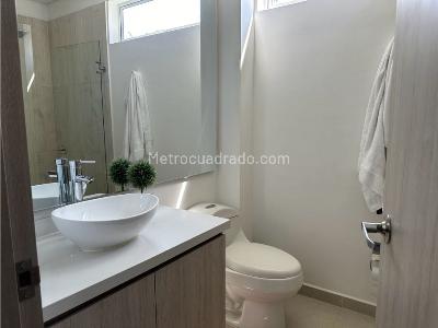 Casa de 3 alcobas en venta en El Caimo, Armenia, 899 m² · foto 14 de 20