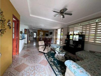 Casa de 4 alcobas en venta en Zona Campestre, Armenia, 1000 m² · foto 6 de 20