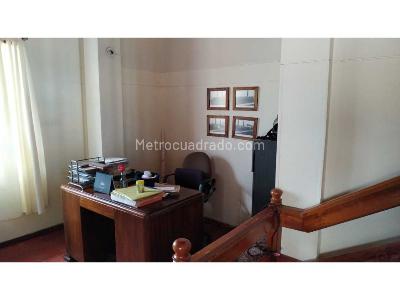 Casa de 4 alcobas en venta en Norte Av Centenario, Armenia, 205 m² · foto 19 de 20