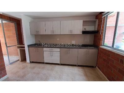 Casa en venta en Pereira, Pereira · foto 2 de 15