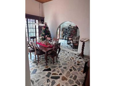 Casa de 4 alcobas en venta en Armenia, Armenia, 400 m² · foto 4 de 15