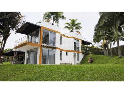 Casa en venta en Pereira, Pereira · foto 2 de 6