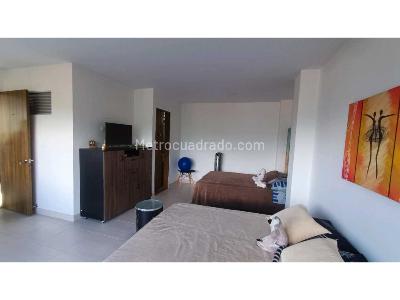Casa de 4 alcobas en venta en El Caimo, Armenia, 259 m² · foto 3 de 20