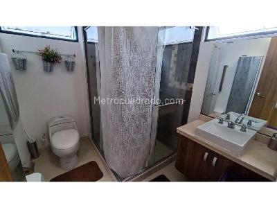 Casa de 4 alcobas en venta en El Caimo, Armenia, 259 m² · foto 18 de 20