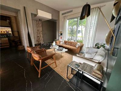Casa de 4 alcobas en venta en El Caimo, Armenia, 274 m² · foto 3 de 20