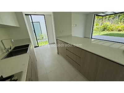 Casa de 3 alcobas en venta en El Caimo, Armenia, 181 m² · foto 12 de 20