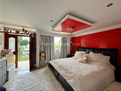 Casa de 4 alcobas en venta en Avenida 19 Al Norte, Armenia, 350 m² · foto 7 de 14