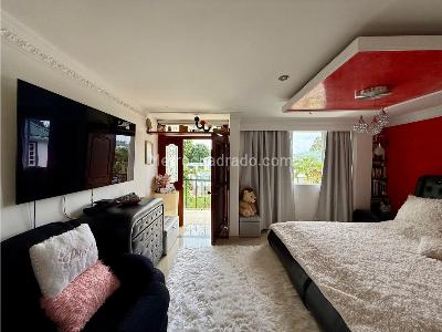 Casa de 4 alcobas en venta en Avenida 19 Al Norte, Armenia, 350 m² · foto 9 de 14